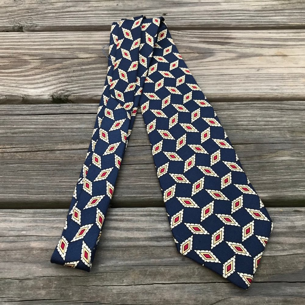 Tommy Hilfiger Men Tie 100% Italian Silk Necktie C - Picture 2 of 10